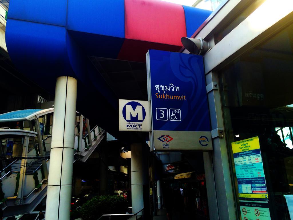 Hostel 8 Sukhumvit Soi 8 Bangkok Exterior foto